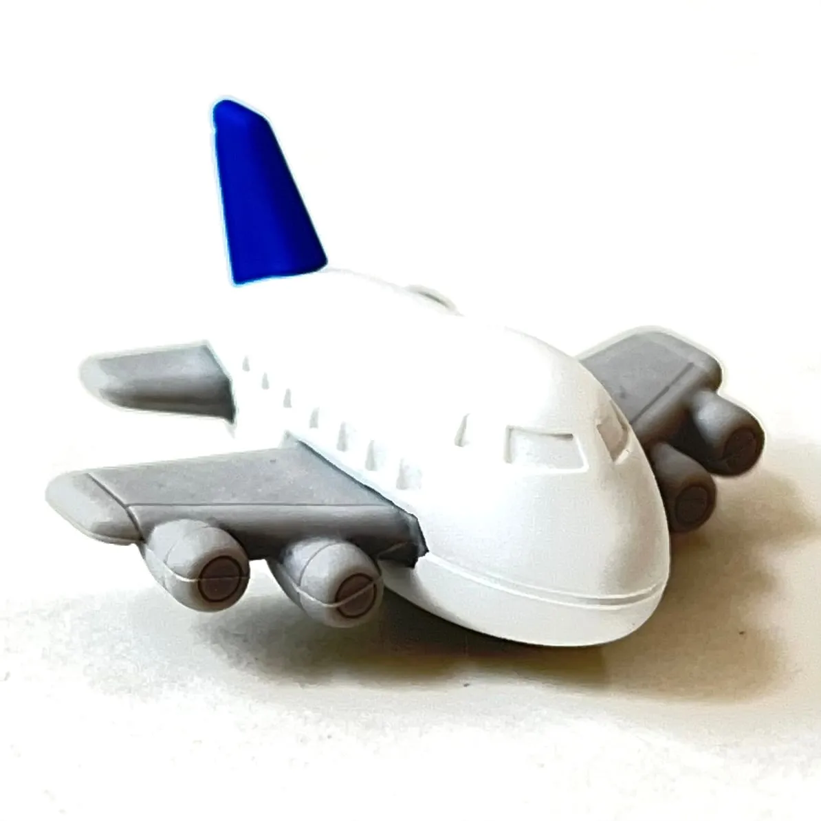 381361 AIRPLANE, HELICOPTER & CRUISE SHIP ERASERS-30