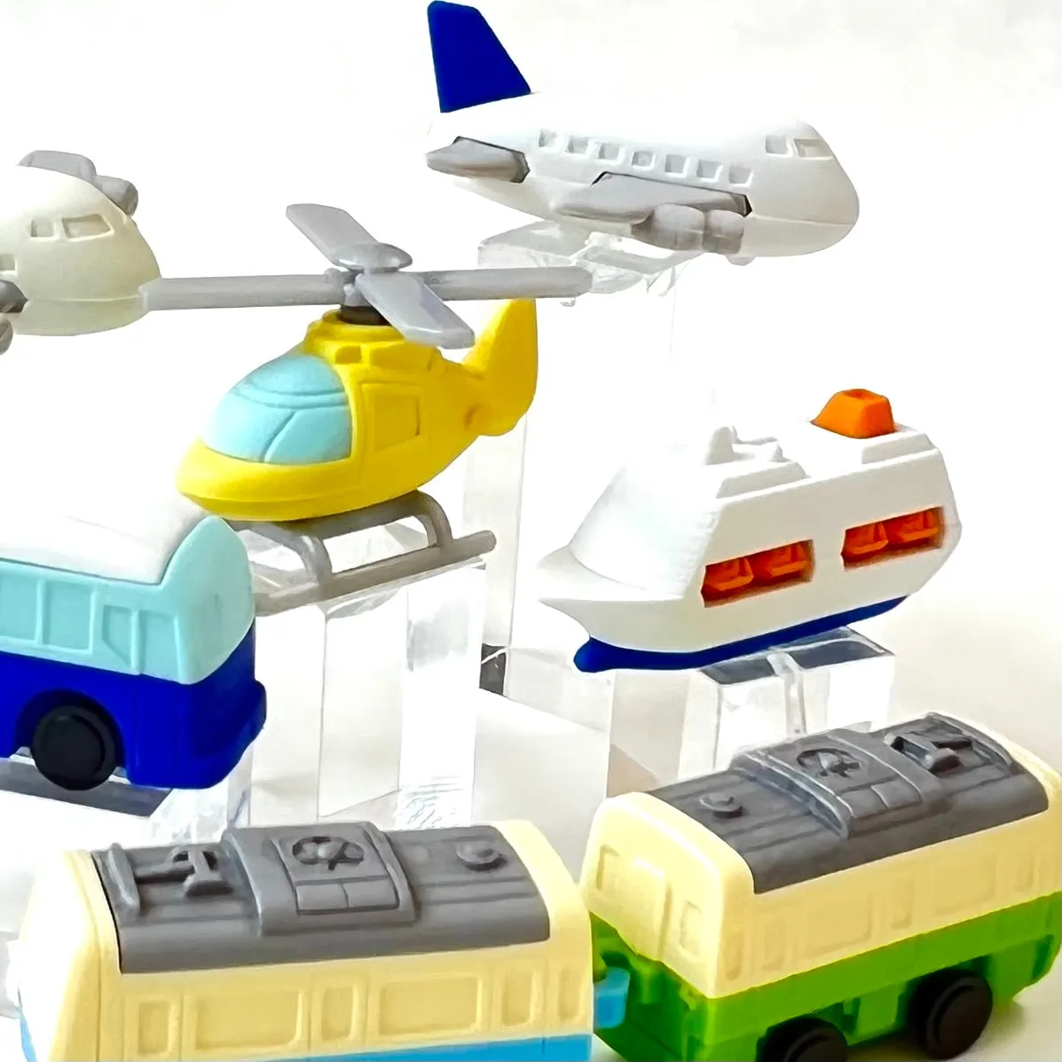 381361 AIRPLANE, HELICOPTER & CRUISE SHIP ERASERS-30
