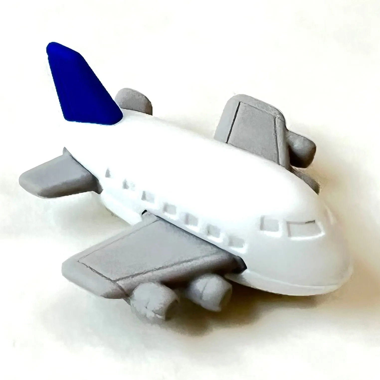381361 AIRPLANE, HELICOPTER & CRUISE SHIP ERASERS-30