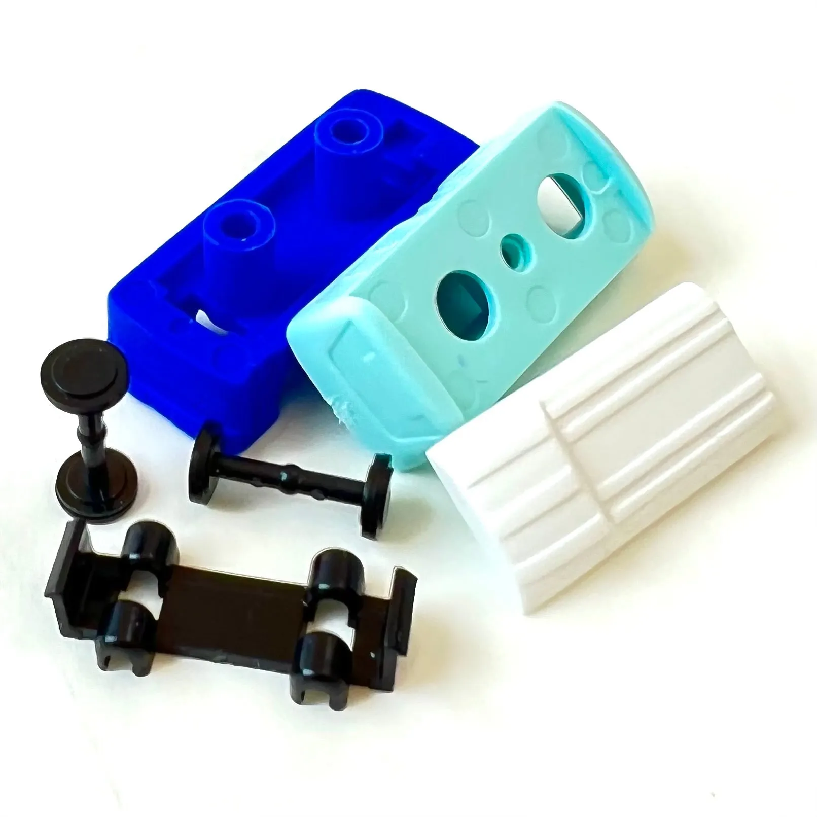 381361 AIRPLANE, HELICOPTER & CRUISE SHIP ERASERS-30