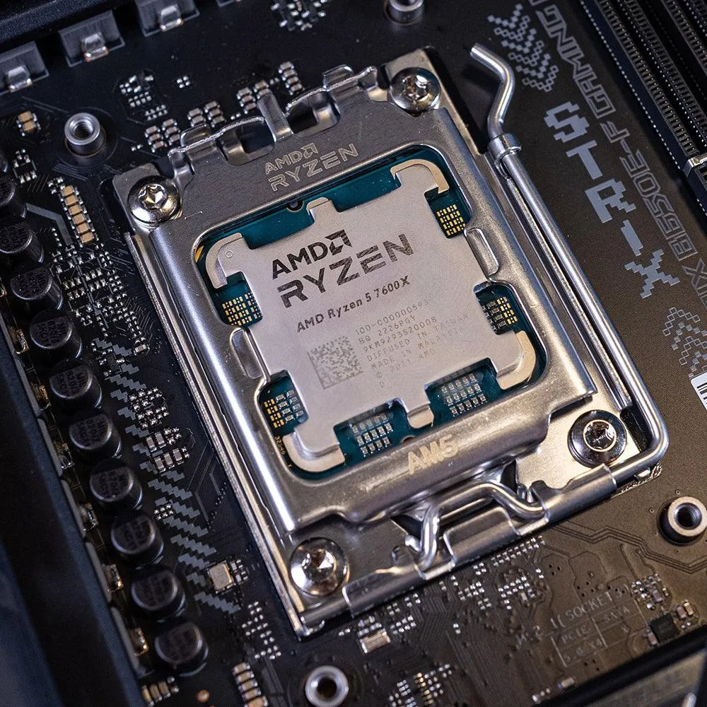 AMD Ryzen 5 7600X Processor (5.3GHz/38MB) 6 Core AM5