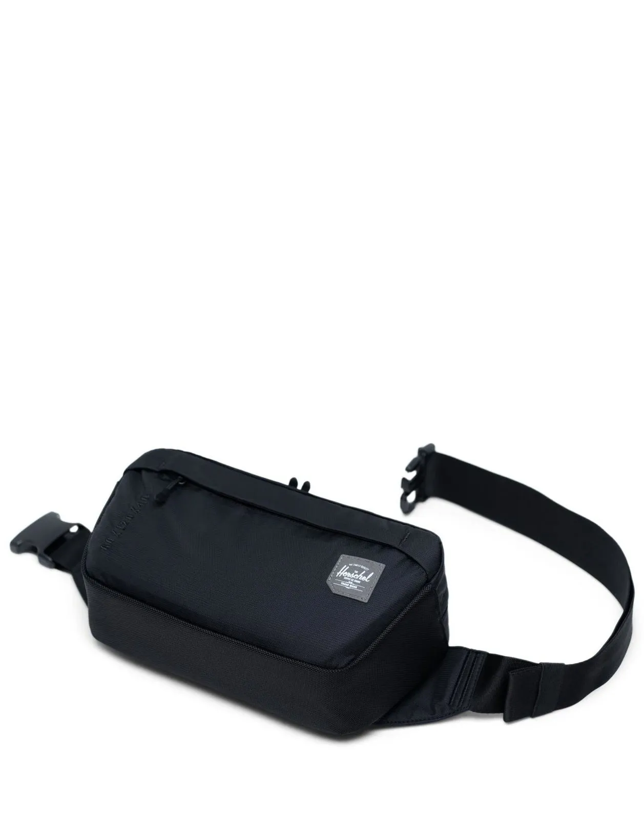 Herschel Bag Co Tour Medium Black