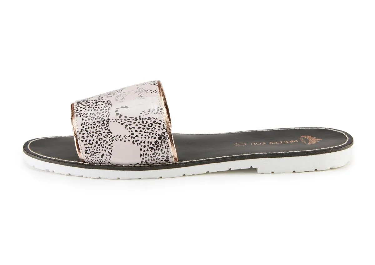 Leopard Printed Slide and Clutch Set