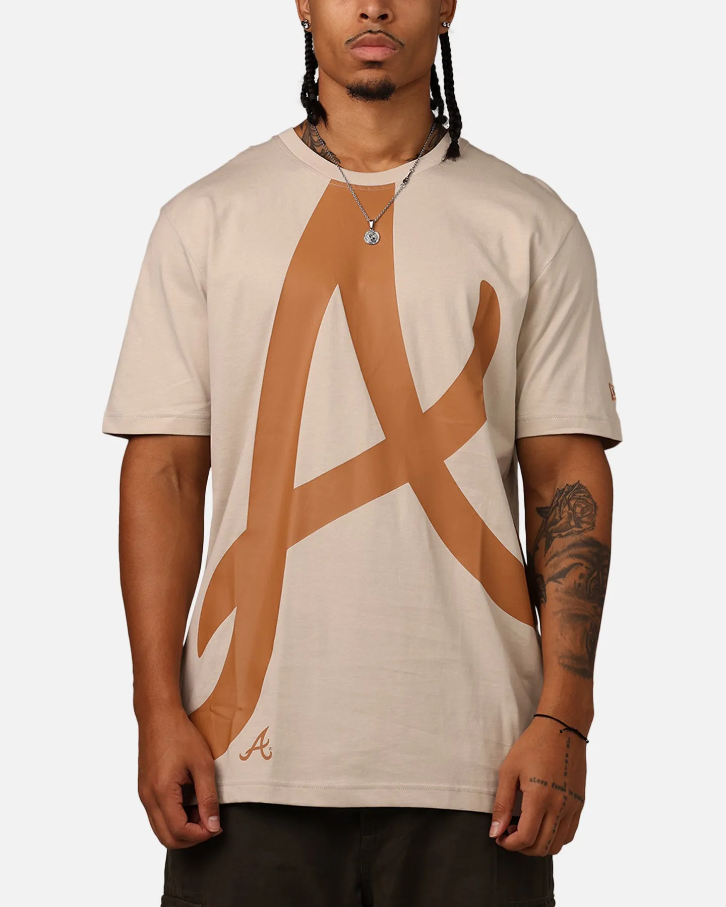 New Era Atlanta Braves Colour Pack T-Shirt Light Beige