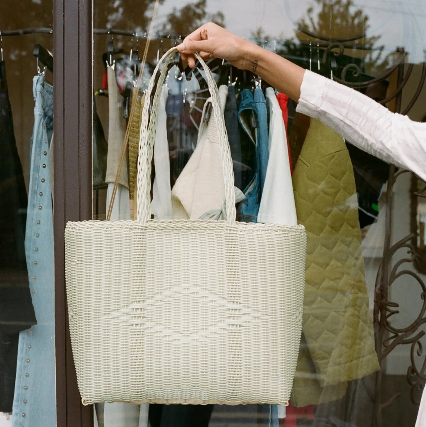 Palorosa medium tote, palm
