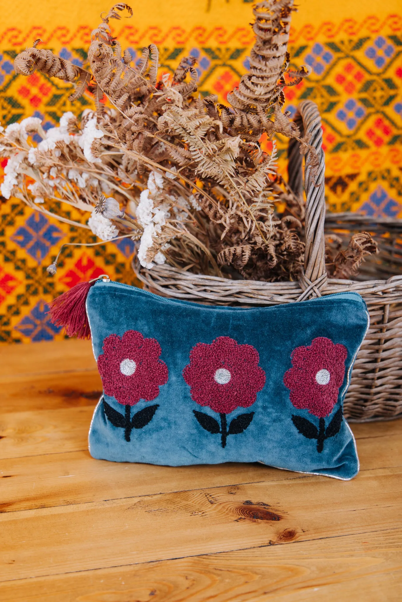 Velvet Triple Flower Pouch in Teal